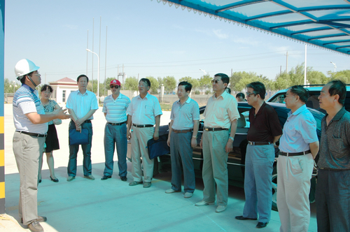 酒泉市人大常委會領(lǐng)導(dǎo)來公司檢查科學技術(shù)進步“一法一條例”實施情況